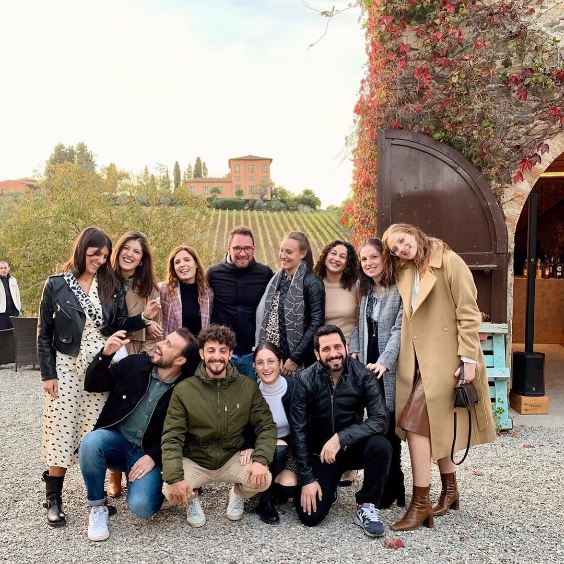 👉 Sapete cosa rende una #Domenica veramente unica? 
Trascorrere del tempo di qualit&agrave; nel posto del cuore con le persone preferite! 😀🔝
Vi aspettiamo dalle 11:30 con il nostro street food, drink e aperitivi fino a sera!
📲 Seguici sempre nell