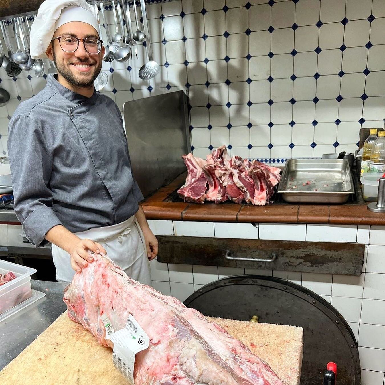 👨&zwj;🍳🥩Il gusto inconfondibile della carne &egrave; l'anima dell'esperienza targata #villamachiavelli , un momento da... IMMORTALARE 📸
Ora tocca a te 😌
Mostraci la tua anima da food blogger, taggaci nelle stories e nei post, noi riposteremo gli